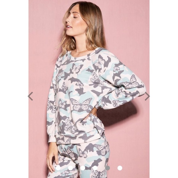 Wildfox long sleeve - Picture 2 of 4